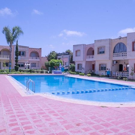 Duplex La Roseraie A 2Min De La Plage 2 Piscines Sidi Bouzid Bagian luar foto
